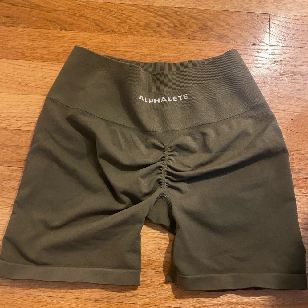 Oak Alphalete Amplify 4.5” shorts